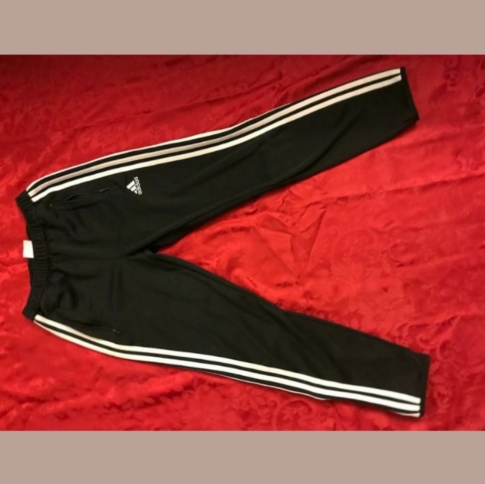 Adidas sweats